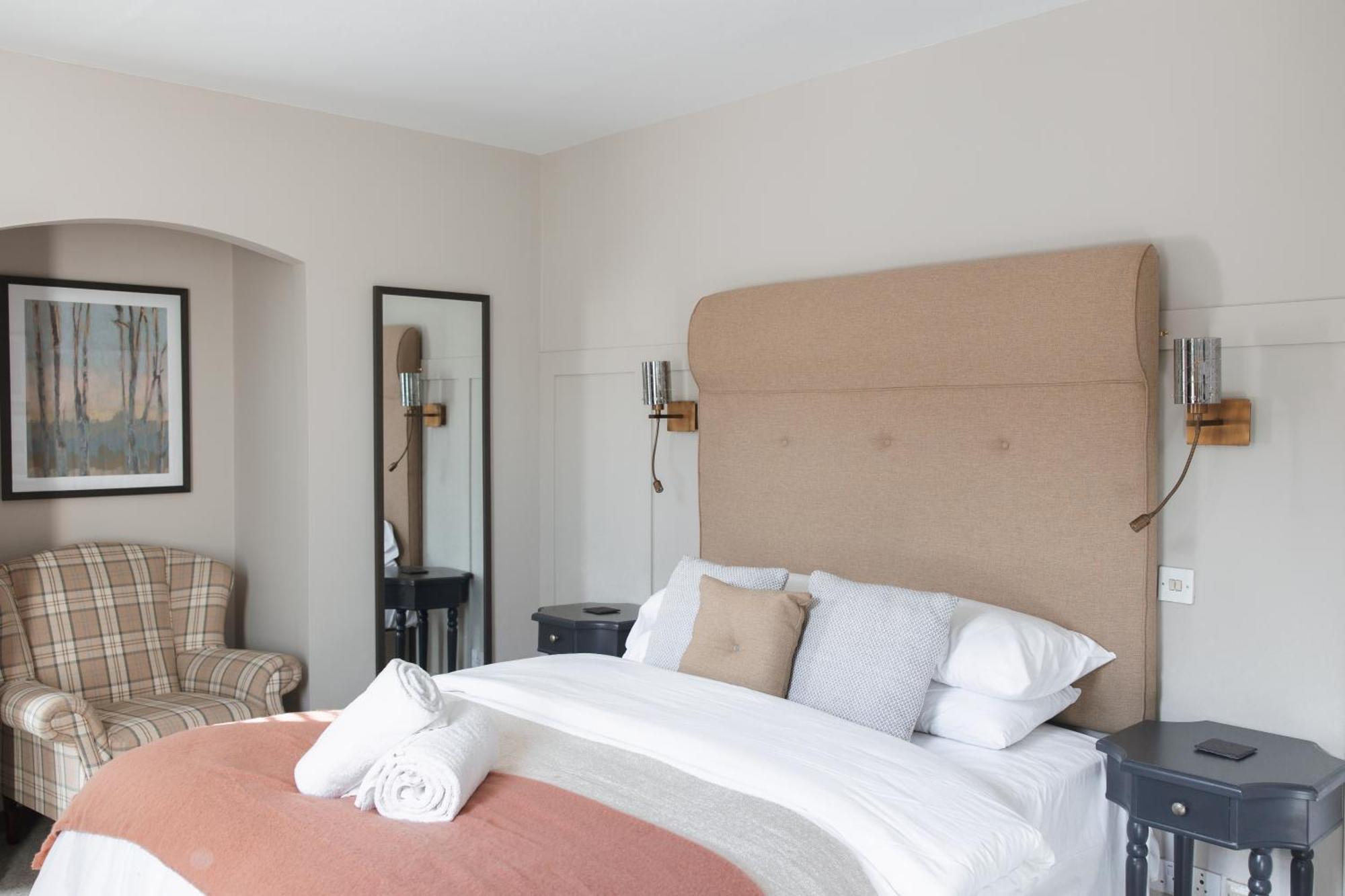 The Raven Hotel At Much Wenlock By Purestay Esterno foto