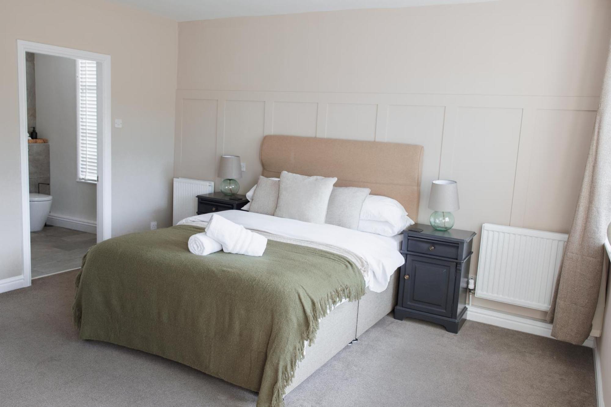 The Raven Hotel At Much Wenlock By Purestay Esterno foto